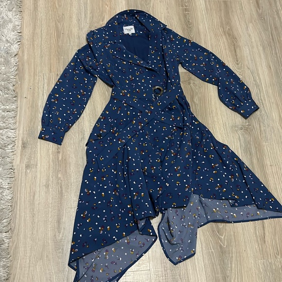 Chiseled Lim collection floral wrap dress - Picture 5 of 5